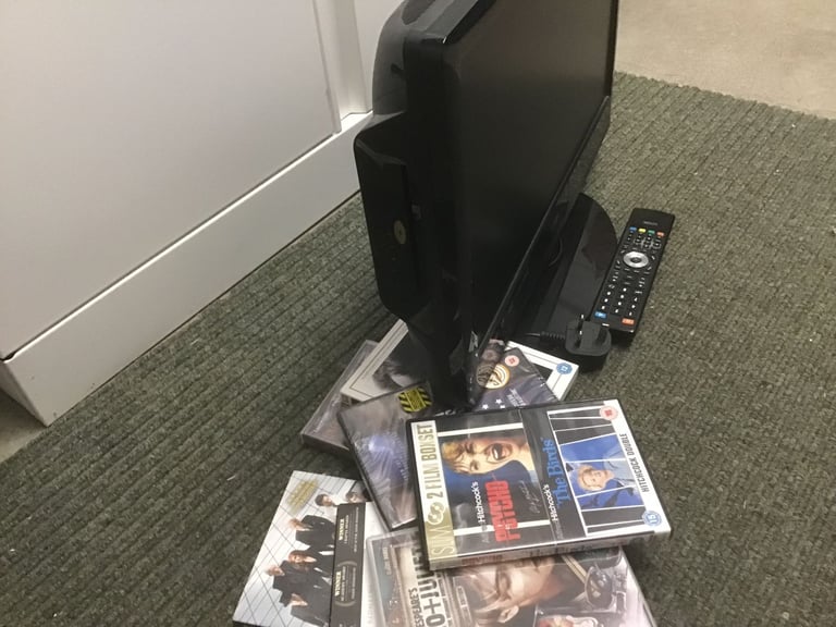 image for 22" TV /DVD player
