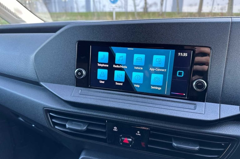 2024 Volkswagen Caddy 2.0 TDI 102PS Commerce Plus Van PANEL VAN DIESEL Manual