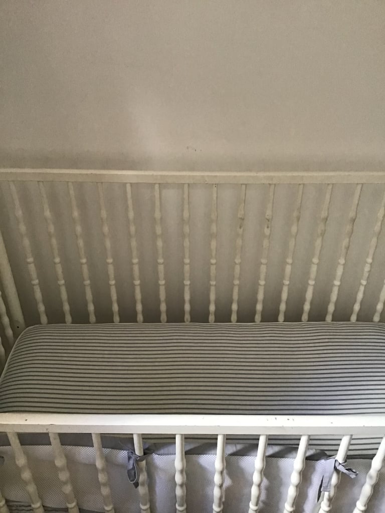 Child cot