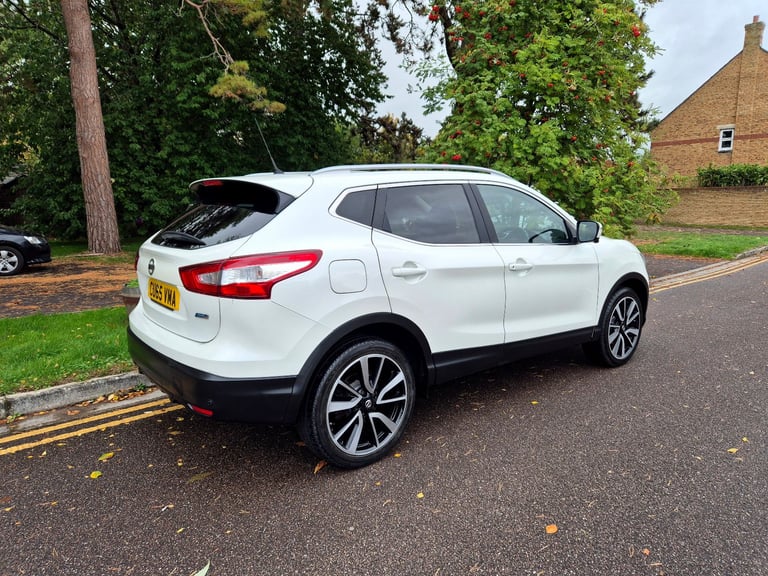 image for Nissan Qashqai Tekna dCi EURO 6 Tax £20 FRESH MOT