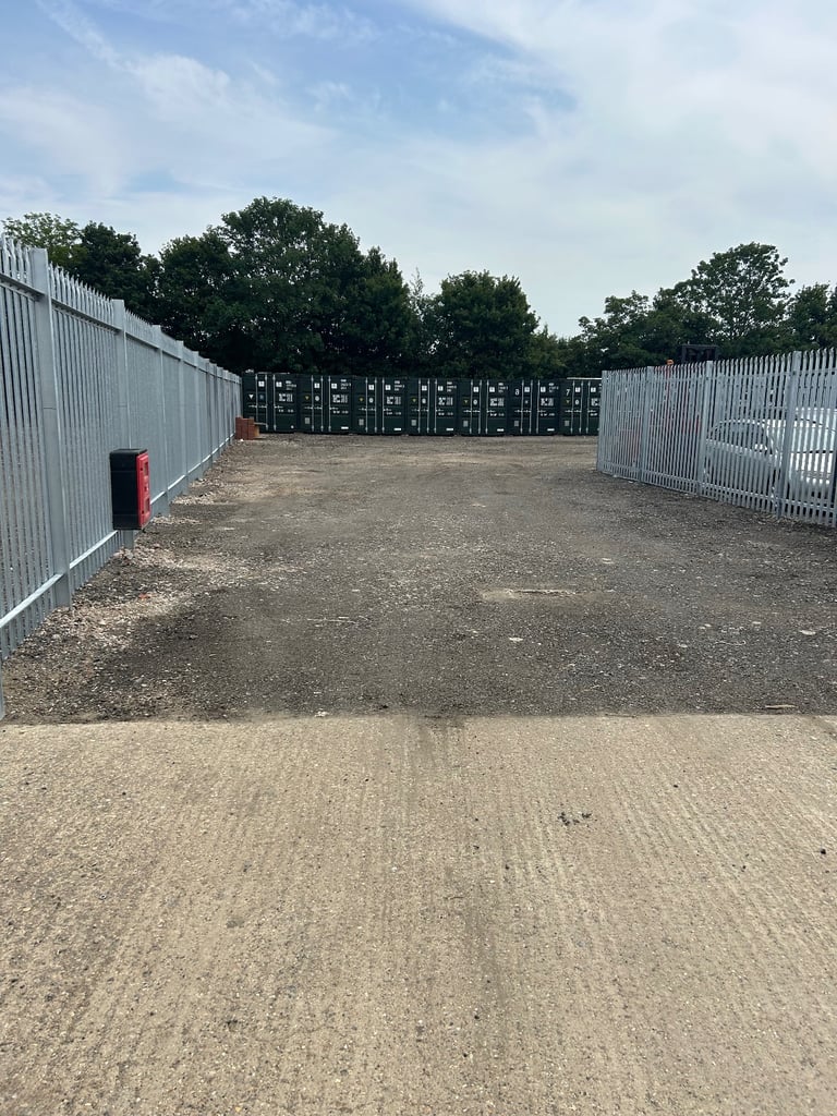 LOCK AND STOCK STORAGE LTD. SELF STORAGE AND CONTAINER HIRE. COMMERCIAL AND DOMESTIC USE. 