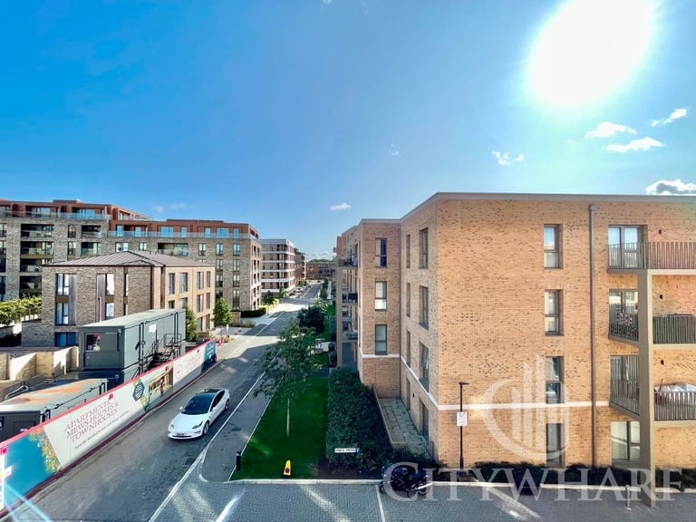 2 bed flat to rent Kingcup Apartments, Harewood Avenue, London NW7