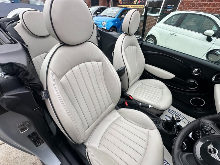 2010 MINI Convertible 1.6 Cooper [122] 2dr CONVERTIBLE Petrol Manual