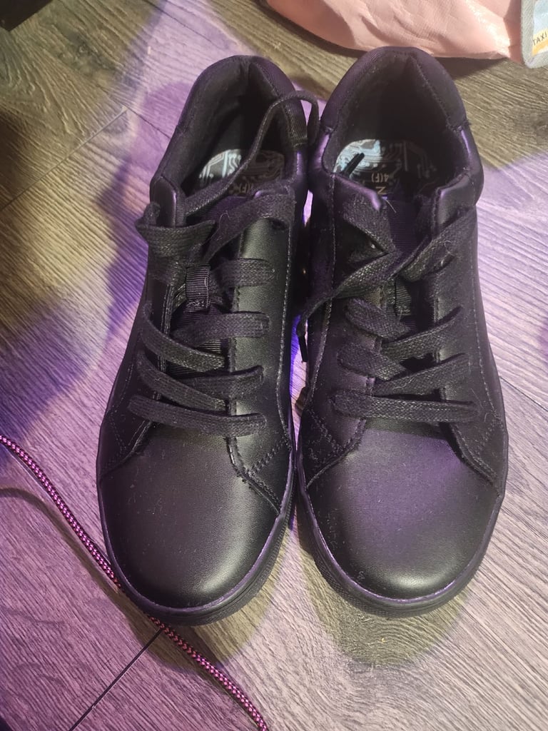image for Next size 4f black school shoe trainer 