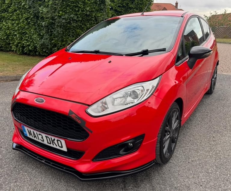 2013 FORD FIESTA 1.0T ZETEC S LONG MOT RUNS/DRIVES GREAT JUST SERVICED LOVELY! 