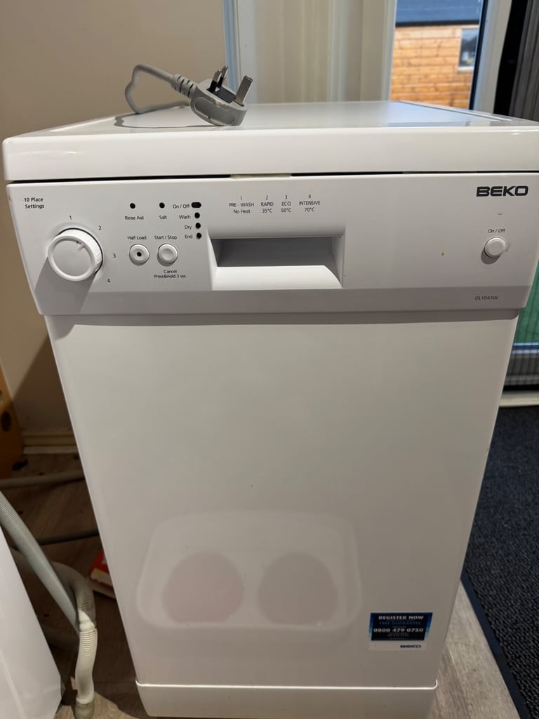 image for White Dishwasher Beko model number DL1043W