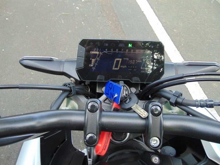 Honda CBF125NA-M CB125 2021 low miles splendid learner naked modern retro bike