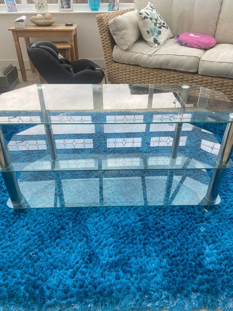 Glass/ Chrome tv stand. 