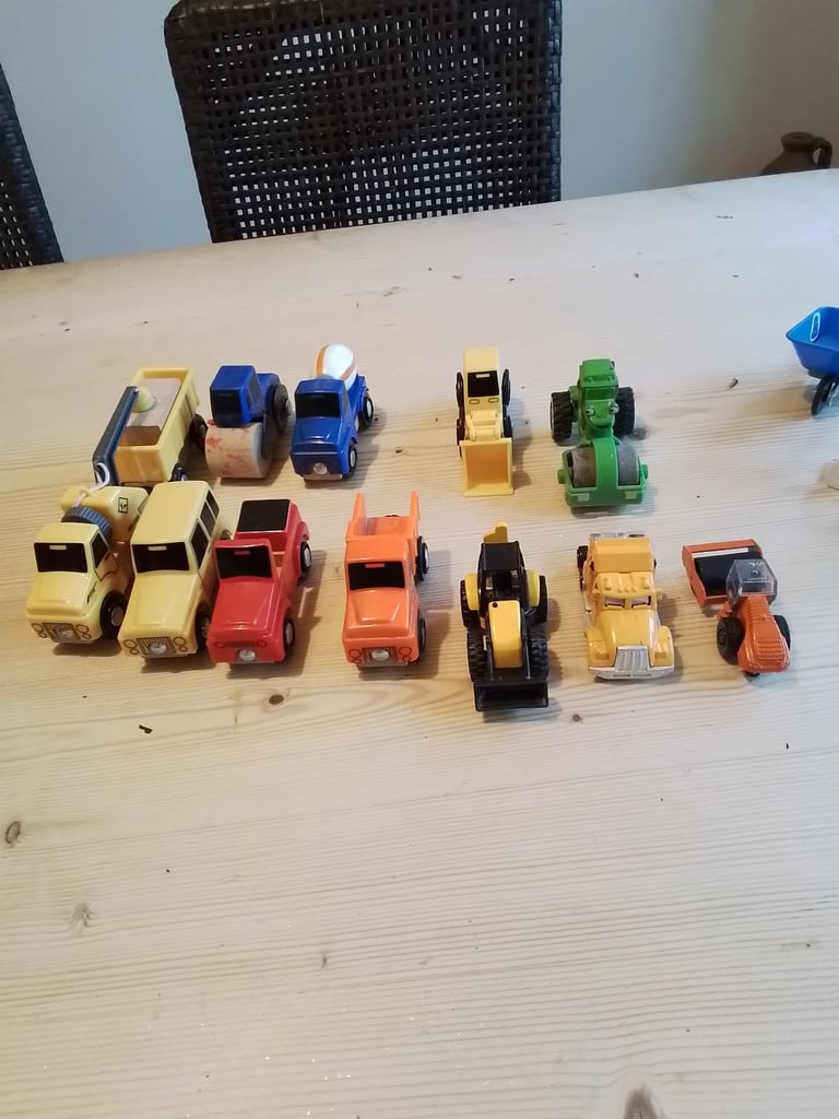 Child's toy construction set.