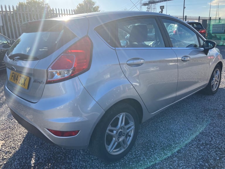 2014 Ford Fiesta 1.25 82 Zetec 5dr HATCHBACK PETROL Manual
