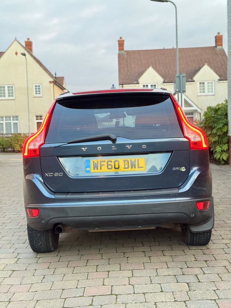 Volvo, XC60, Estate, 2010, Manual, 1984 (cc), 5 doors