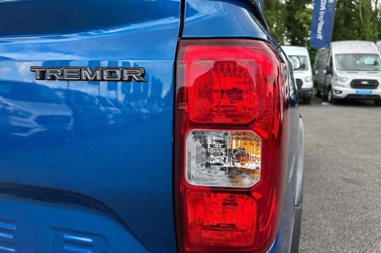 2025 Ford Ranger Tremor AUTO 2.0 EcoBlue 205ps 4x4 Double Cab Pick Up, LOAD BOX BEDLINER Aut Pick...