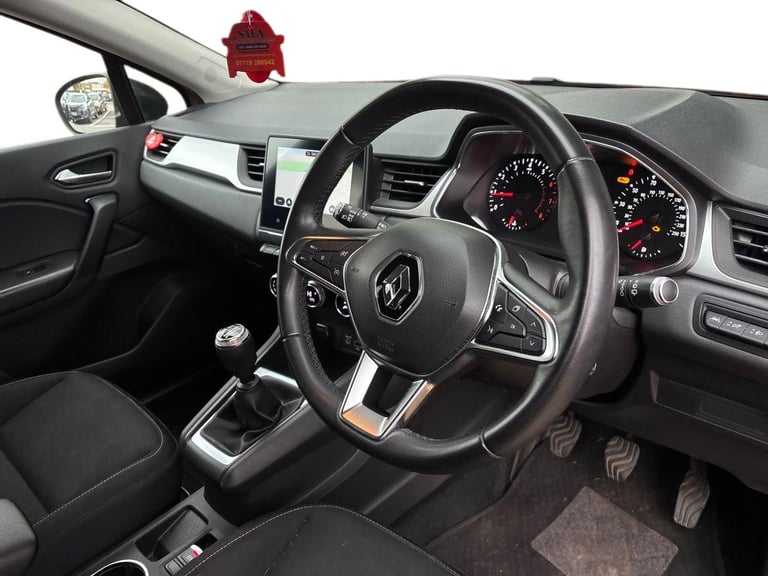 2021 Renault Captur 1.3 TCE 130 Iconic 5dr Hatchback Petrol Manual
