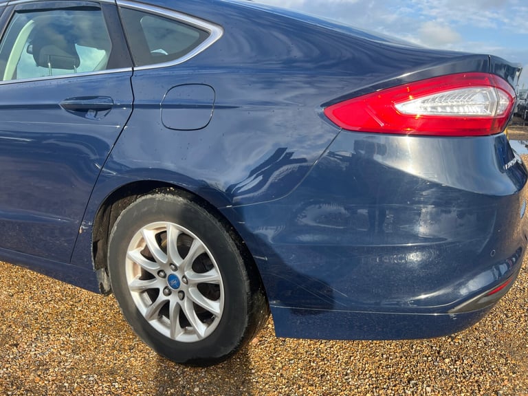 2015 FORD MONDEO ZETEC ECONETIC BLUE CAT N SALVAGE DAMAGED REPAIR 