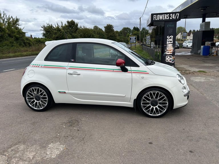 2013 Fiat 500 0.9 TwinAir Street Euro 5 (s/s) 3dr HATCHBACK Petrol Manual