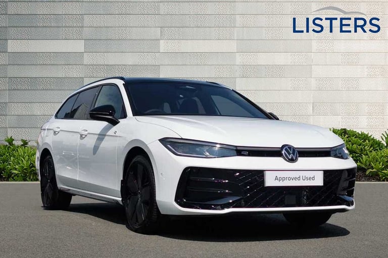 image for 2025 Volkswagen Passat 1.5 TSI eHybrid R-Line 5dr DSG Estate Hybrid Automatic