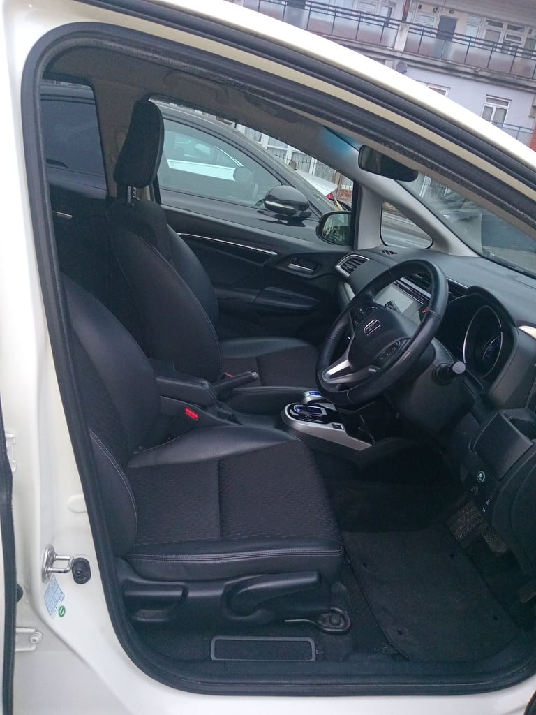 2014 Honda Jazz 1.5 Hybrid Electric Auto Euro 5 5dr Hatchback - Excellent Condition, 70k miles