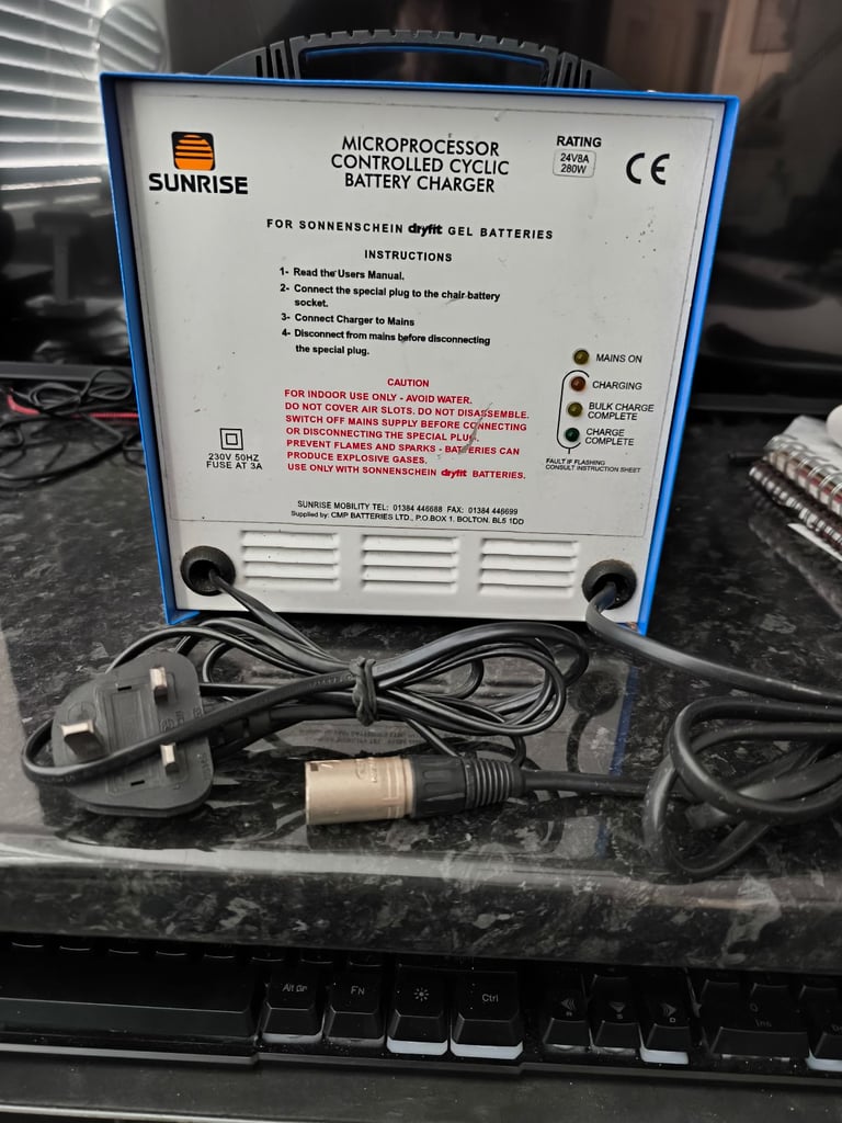 Quickie Q100R Electric wheelchair