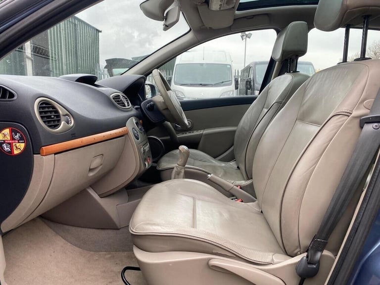 2007 Renault Clio 1.6 VVT Initiale 5dr HATCHBACK PETROL Manual