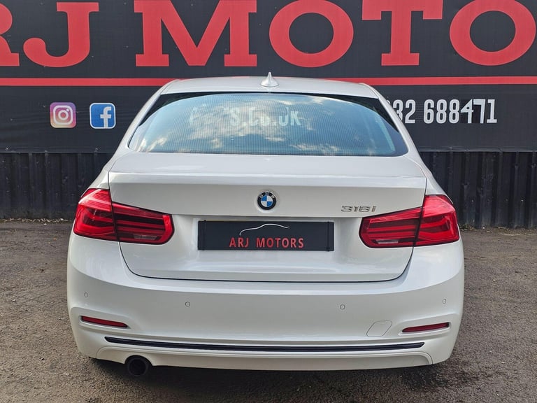 2018 BMW 3 Series 1.5 318i Sport Auto Euro 6 (s/s) 4dr HATCHBACK Petrol Automatic