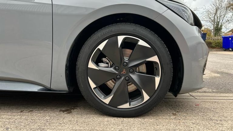 2025 Cupra Born 170kW e-Boost V1 59kWh 5dr Auto Automatic Hatchback Electric Automatic