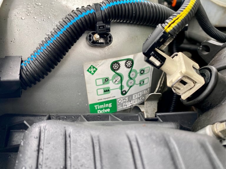 2000 Vauxhall Vectra 2.0 SRi 140 5dr HATCHBACK Petrol Manual