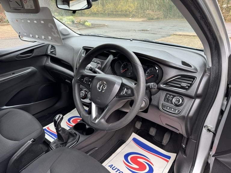 2016 Vauxhall Viva 1.0 SE 5d 74 BHP Hatchback Petrol Manual