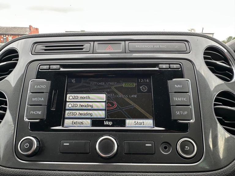 2013 Volkswagen Tiguan 2.0 TDI BlueMotion Tech Match DSG 4WD Euro 5 (s/s) 5dr ESTATE Diesel Autom...