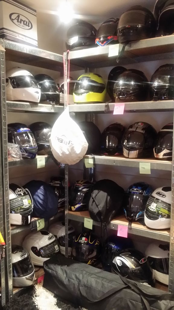 East London Motorcycle Clothing – ALL TYPES – SEE PHOTOS – EAST LONDON - 801