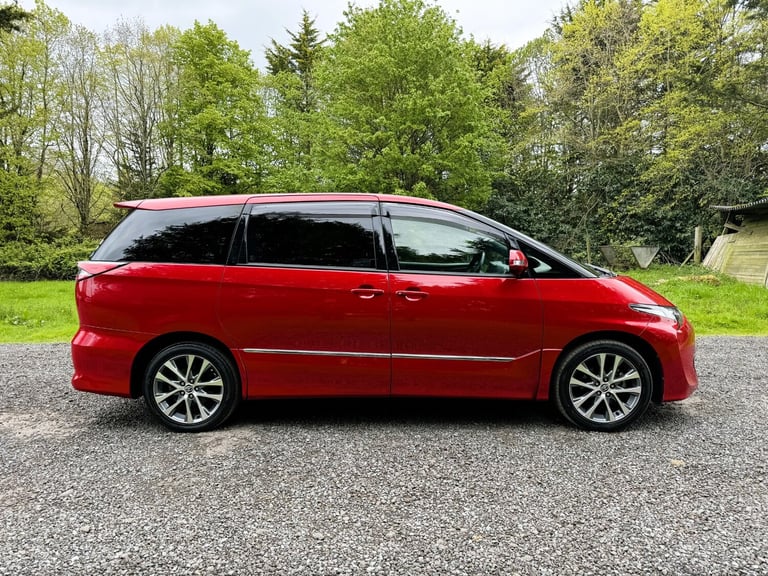 FRESH IMPORT 66 PLATE NEW SHAPE TOYOTA ESTIMA AERAS PETROL 4WD ULEZ COMPLIANT