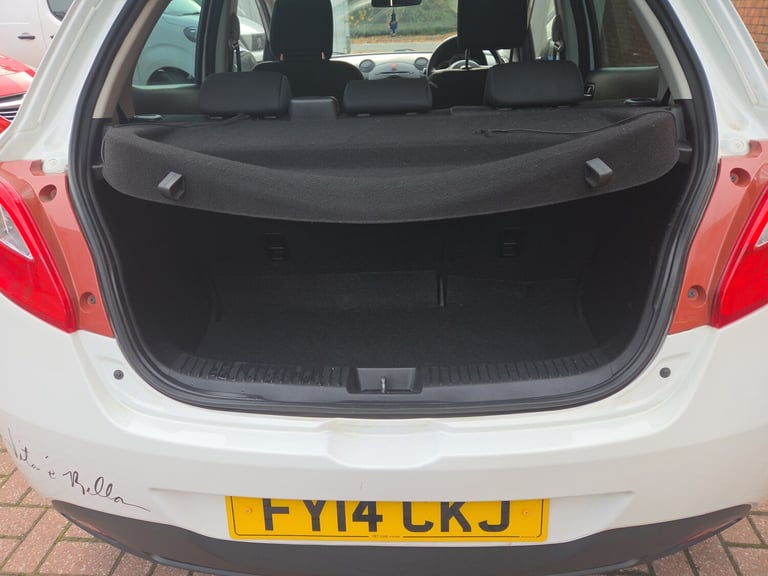 2014 Mazda Mazda2 1.3 Colour Edition 5dr HATCHBACK PETROL Manual