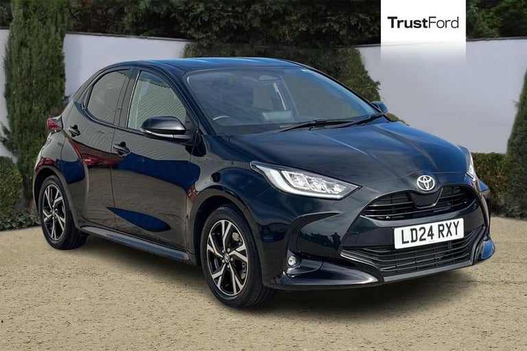 2024 Toyota Yaris 1.5 Hybrid Design 5dr CVT AUTO Hatchback Hybrid Automatic