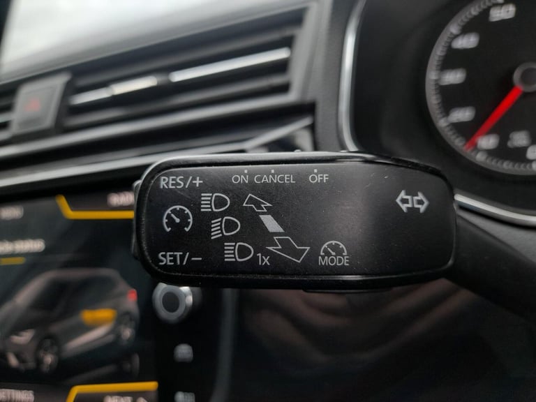 2017 SEAT Ibiza 1.0 TSI FR Hatchback 5dr Petrol Manual Euro 6 (s/s) (95 ps) HATCHBACK Petrol Manual