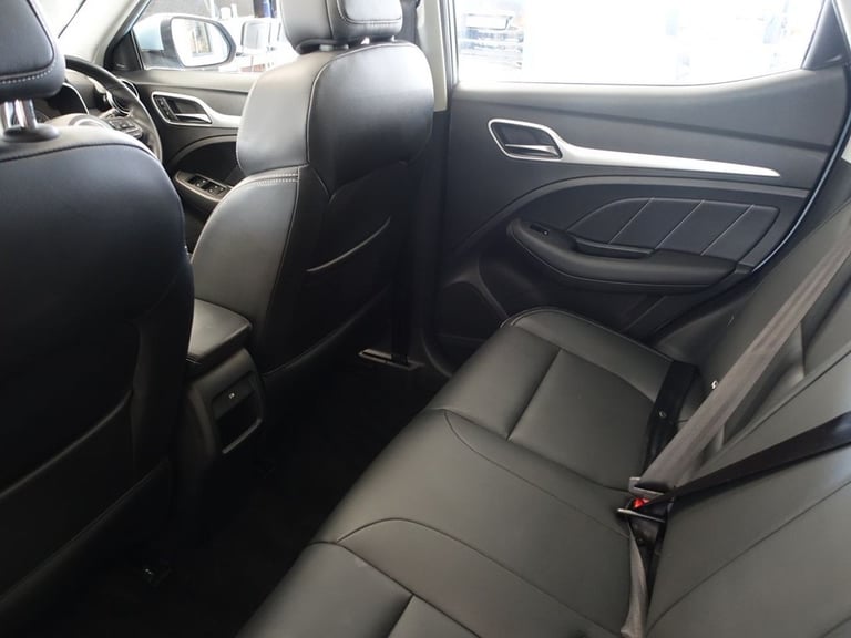 2021 MG MG ZS 44.5kWh Exclusive SUV 5dr Electric Auto (143 ps) HATCHBACK ELECTRIC Automatic
