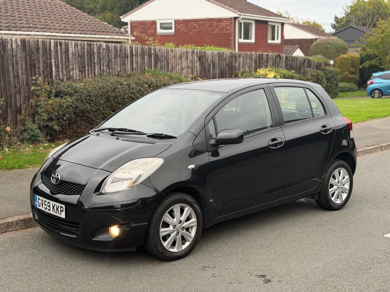 Toyota Yaris | 1.3 Petrol | 97k Miles | FSH | MOT Sep 26 | ULEZ