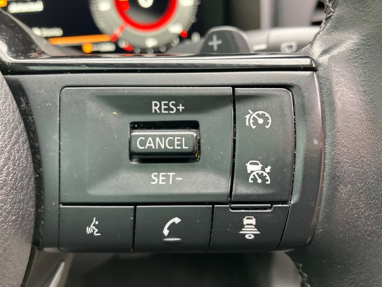 2021 Nissan Qashqai 1.3 DiG-T MH 158 N-Connecta 5dr Xtronic SUV PETROL Automatic