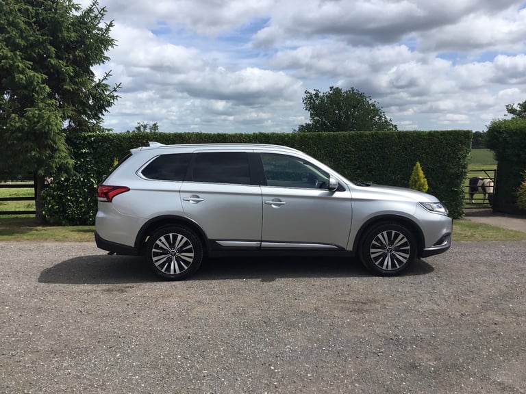 image for 2019 Mitsubishi Outlander 2.0 Design 5dr CVT ESTATE Petrol Automatic