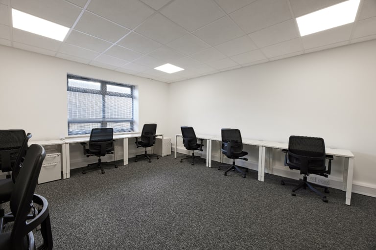 High Wycombe - HP12 3RL, 4ws serviced office to rent at Cressex Enterprise Centre