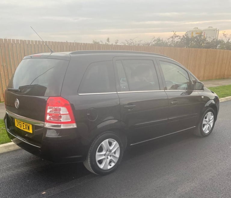 2011 Vauxhall Zafira, MPV, Manual, 5 Doors 1.8 Petrol - Image 3