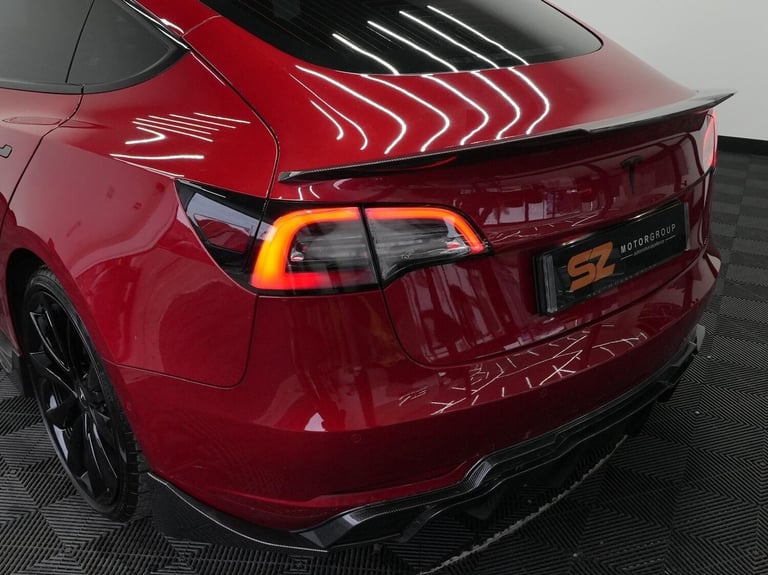 2021 Tesla Model 3 (Dual Motor) Long Range Auto 4WDE 4dr SALOON Electric Automatic