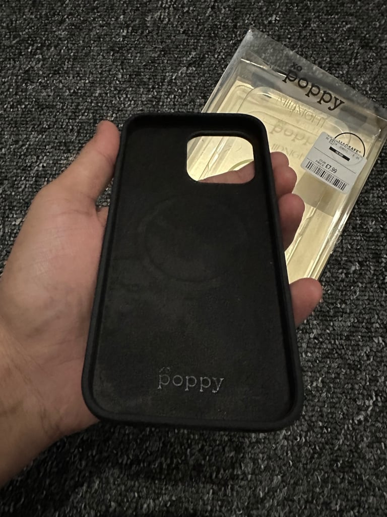 📱 XO Poppy Midnight MagSafe Case for iPhone 14 Pro Max – Brand New (£5.99)