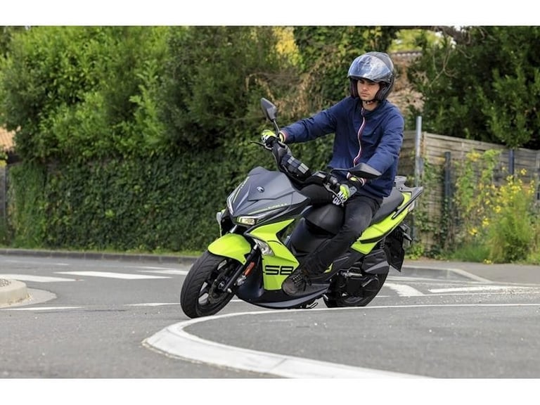 Kymco Super 8  50 50 Scooter 