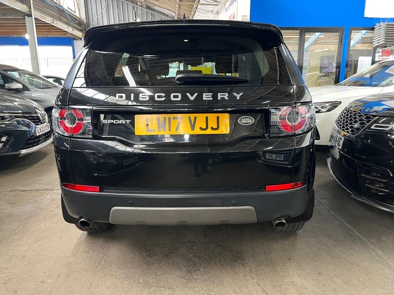2017 Land Rover Discovery Sport 2.0 TD4 SE Tech SUV 5dr Diesel Auto 4WD Euro 6 (s/s) (180 ps) EST...