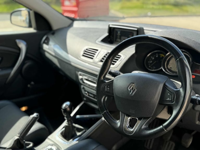 Renault, MEGANE, Hatchback, 2016, Manual, 1461 (cc), 5 doors