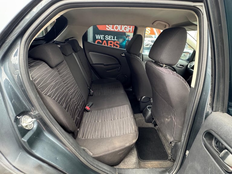 2010 Mazda Mazda2 1.3 TS2 5dr HATCHBACK Petrol Manual