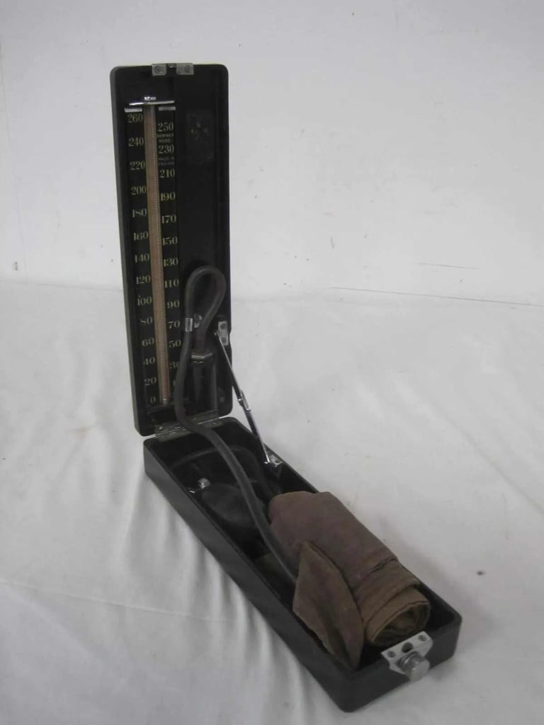 image for Vintage Blood Pressure Monitor In Black Bakelite Case &quot;Dominion Model&quot; - England