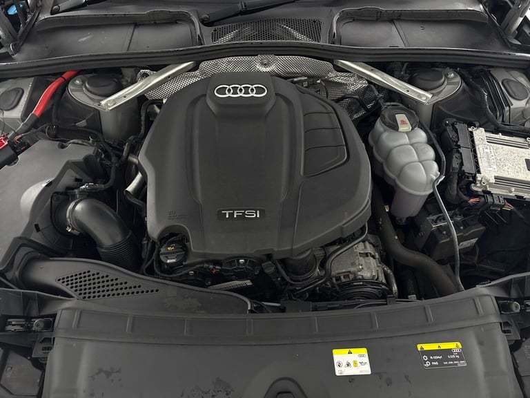 2020 Audi A4 35 TFSI Black Edition 4dr S Tronic SALOON PETROL Automatic