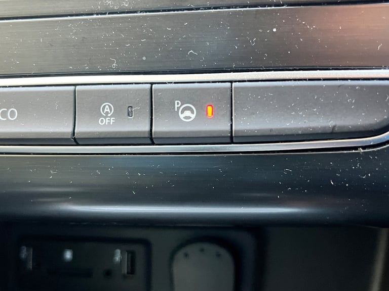 2016 Renault Megane Signature Nav dCi 130 Diesel