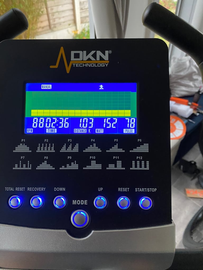 Exercise bike with power meter 