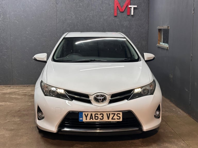 2014 Toyota Auris 1.6 V-Matic Icon Euro 5 5dr HATCHBACK Petrol Manual